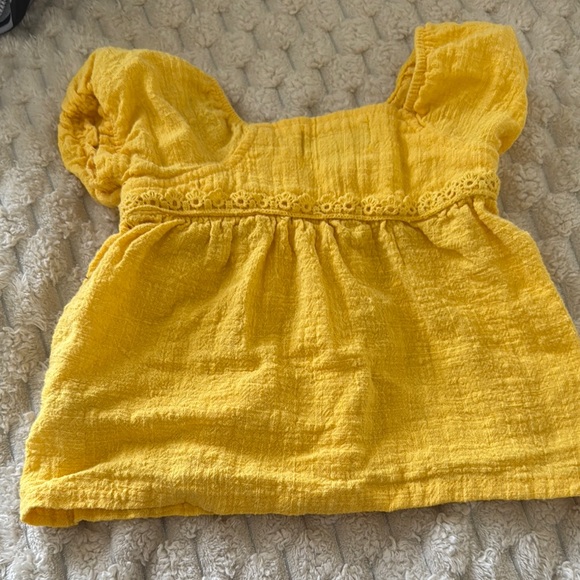 Yellow Ruffled Top and Denim Shorts Set - Picture 7 of 7